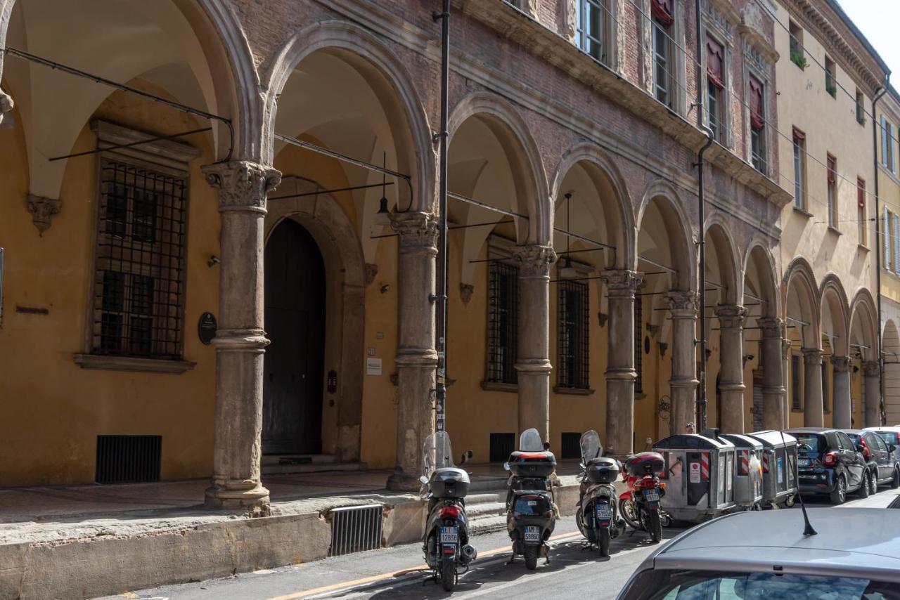Nel Cuore Di Bologna - Casa Boss Екстериор снимка