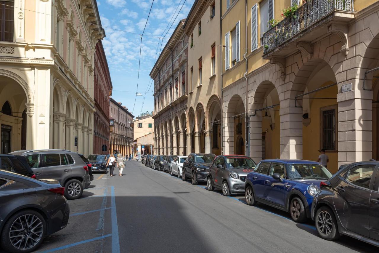 Nel Cuore Di Bologna - Casa Boss Екстериор снимка