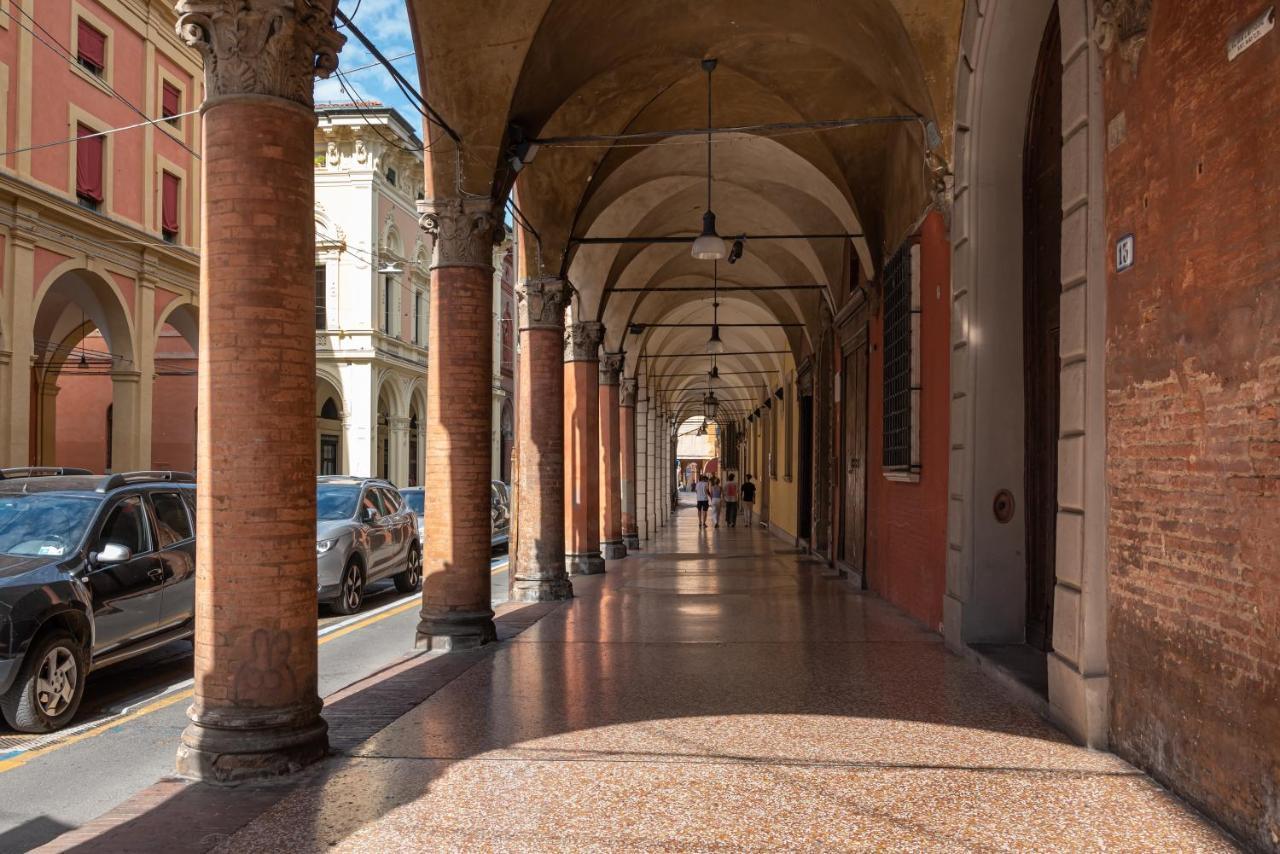 Nel Cuore Di Bologna - Casa Boss Екстериор снимка